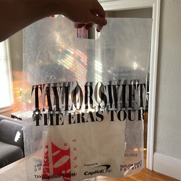 Taylor Swift and Katy Perry merch bags & Disneyland bag, & Cowboy Carter handtag - Picture 2 of 16